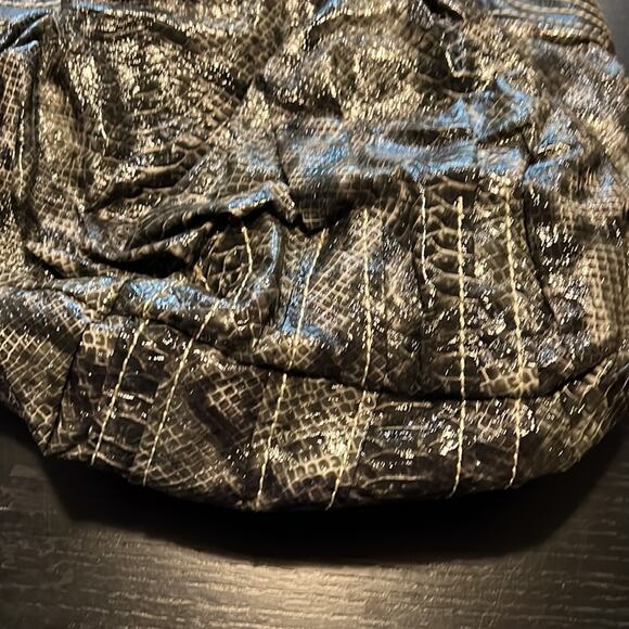 NWOT Red by Marc Ecko Python Shoulder Bag - Picture 8 of 9